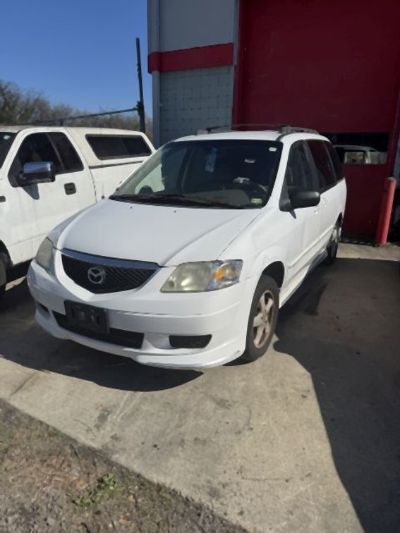 2003 Mazda MPV