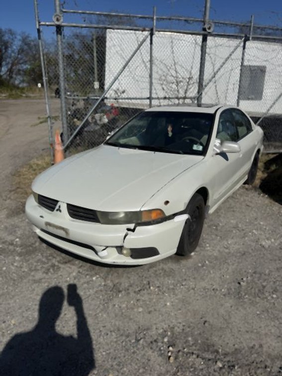 2002 Mitsubishi Galant