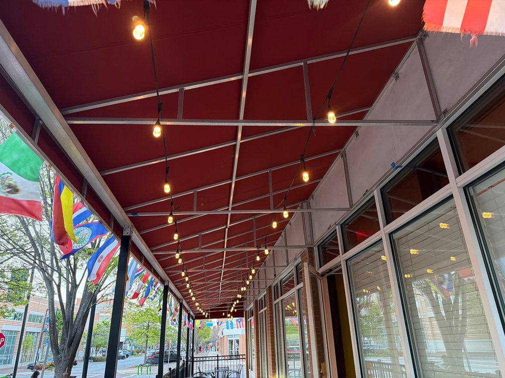 Outdoor string lights