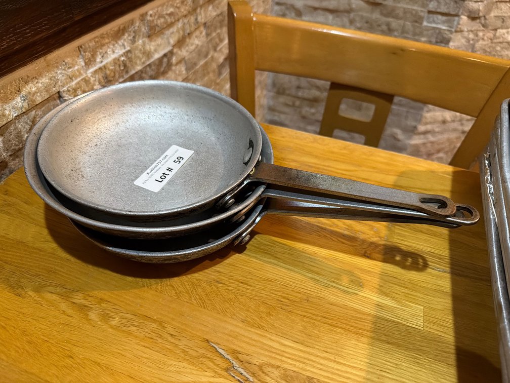 7” NSF aluminum skillets