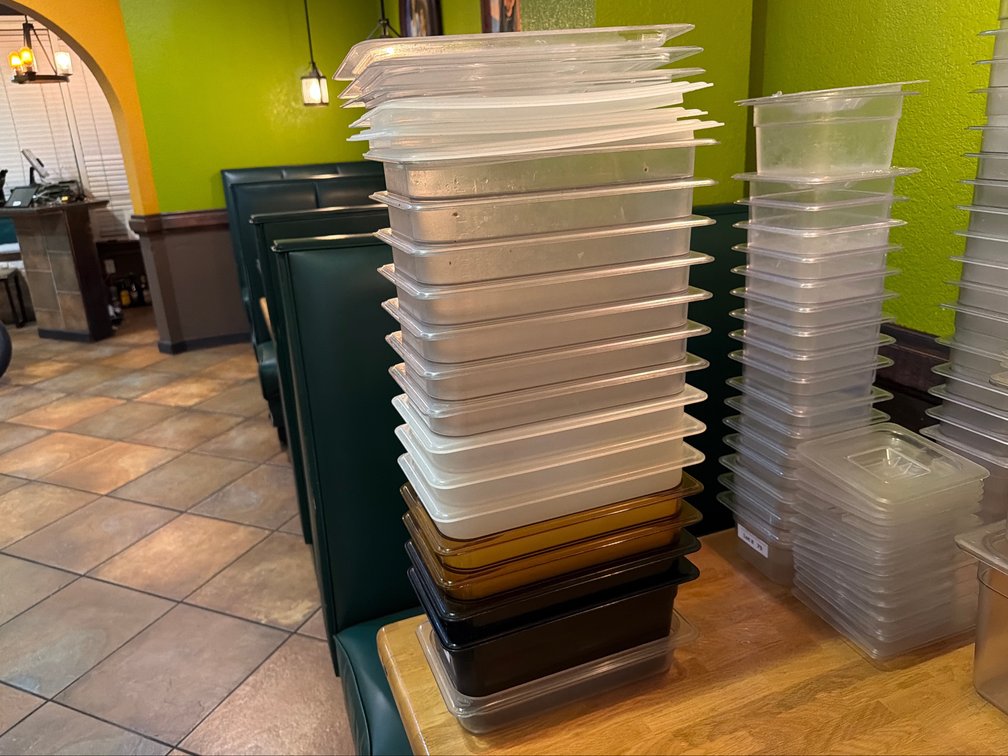 Plastic 1/3 size plastic food prep inserts