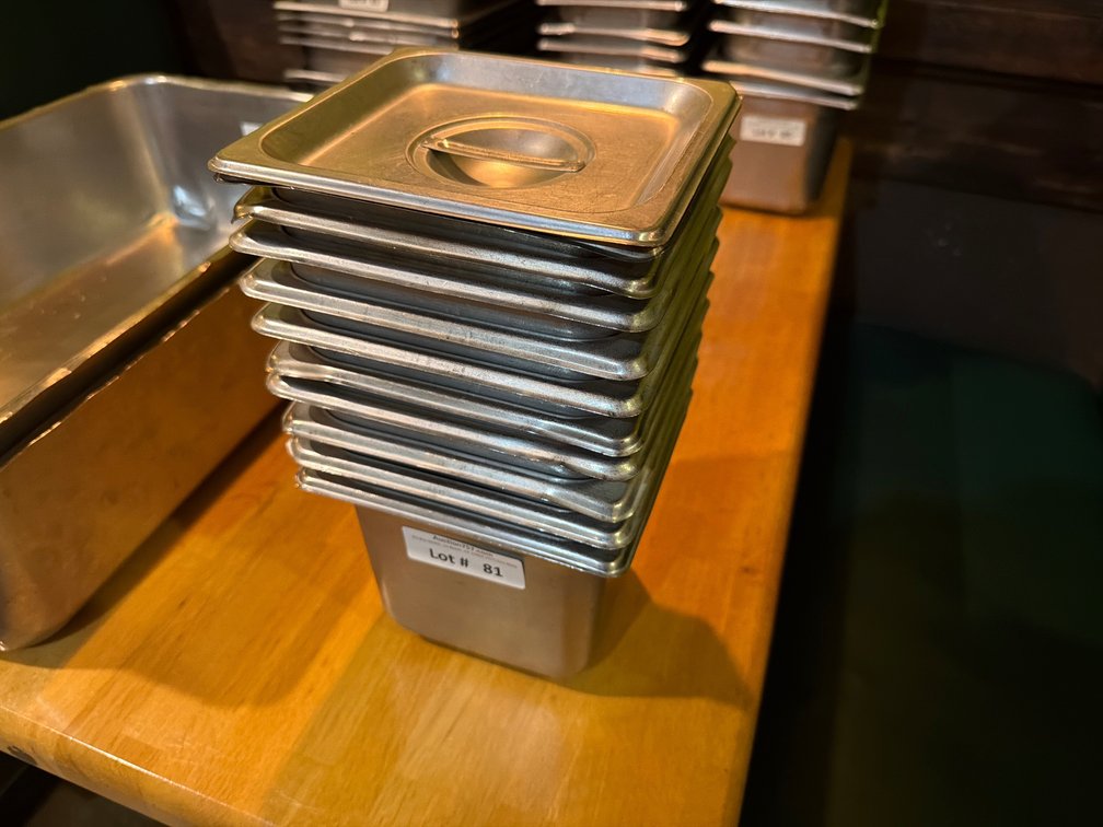 Stainless 1/6 size food insert pans