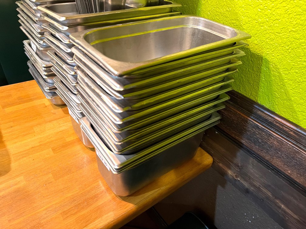 Stainless 1/3 size food insert pans