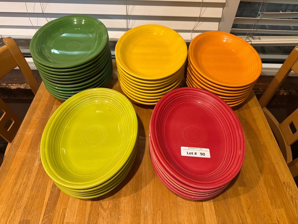Lot: 40 Fiesta USA oval platter plates