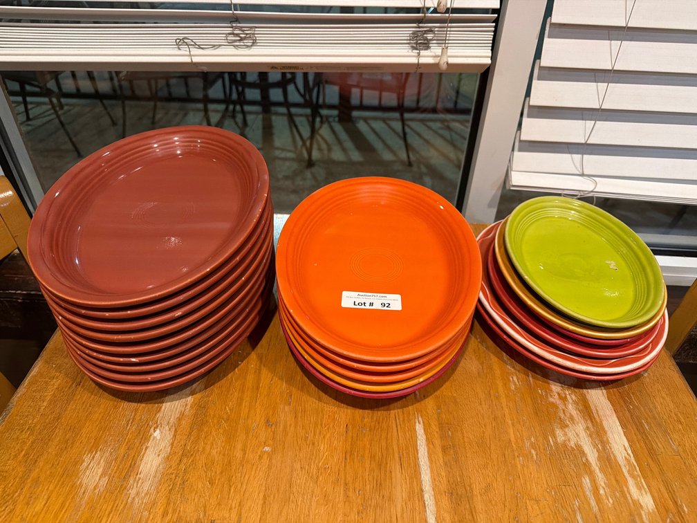 Lot: 20 Fiesta USA oval platter plates