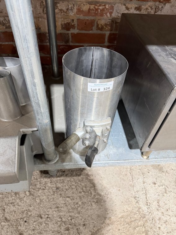 Add-on lettuce chute for slicer