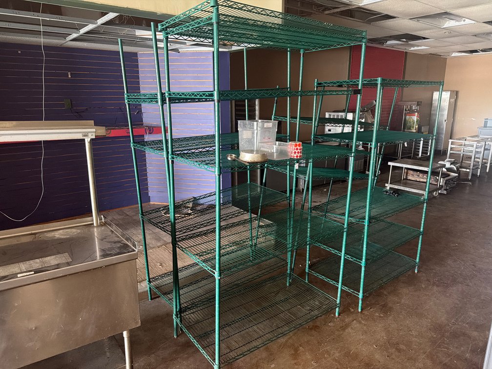NSF 5 level green coated wire shelf units