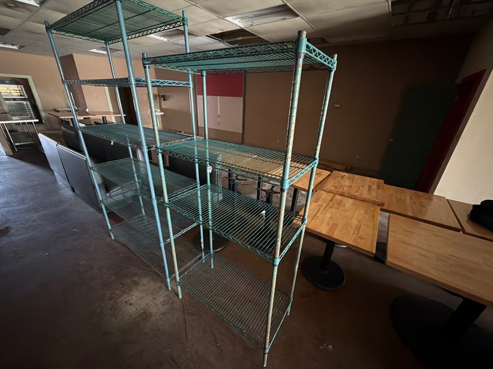 Metro NSF 4 level green coated wire shelf unit