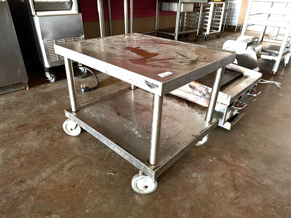 Vollrath HD stainless equipment stand on wheels