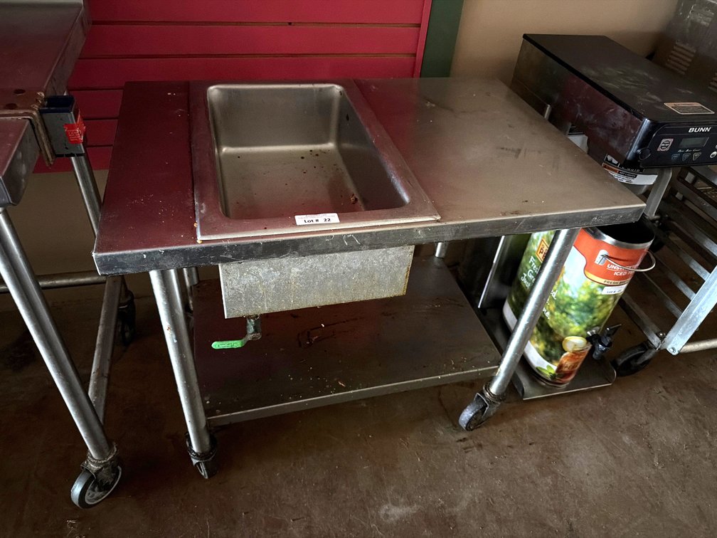 HD stainless work prep table w/ drain well on wheels