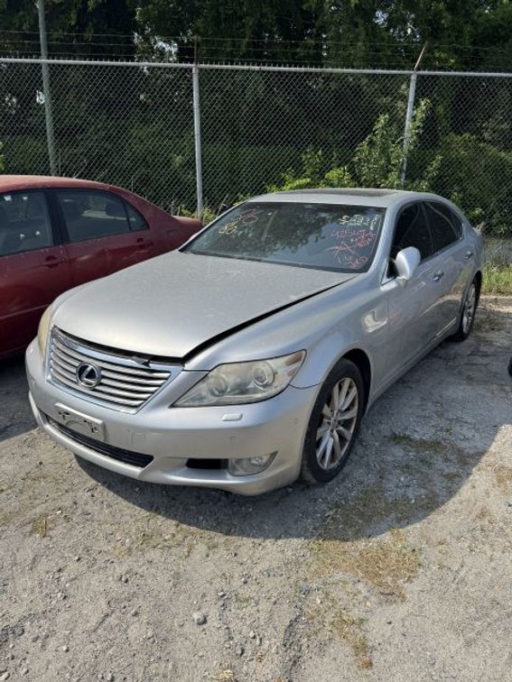 2012 LEXUS LS 460