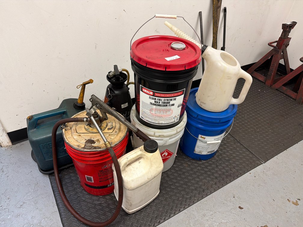 Automotive fluids & cans