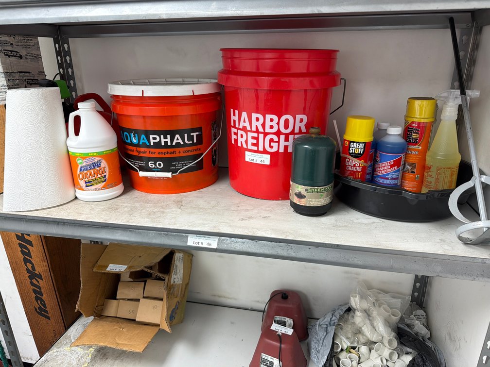 Lot: cleaning product, buckets, etc on 1 shelf