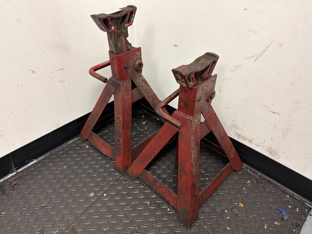 Set of 2 XL truck jack stands