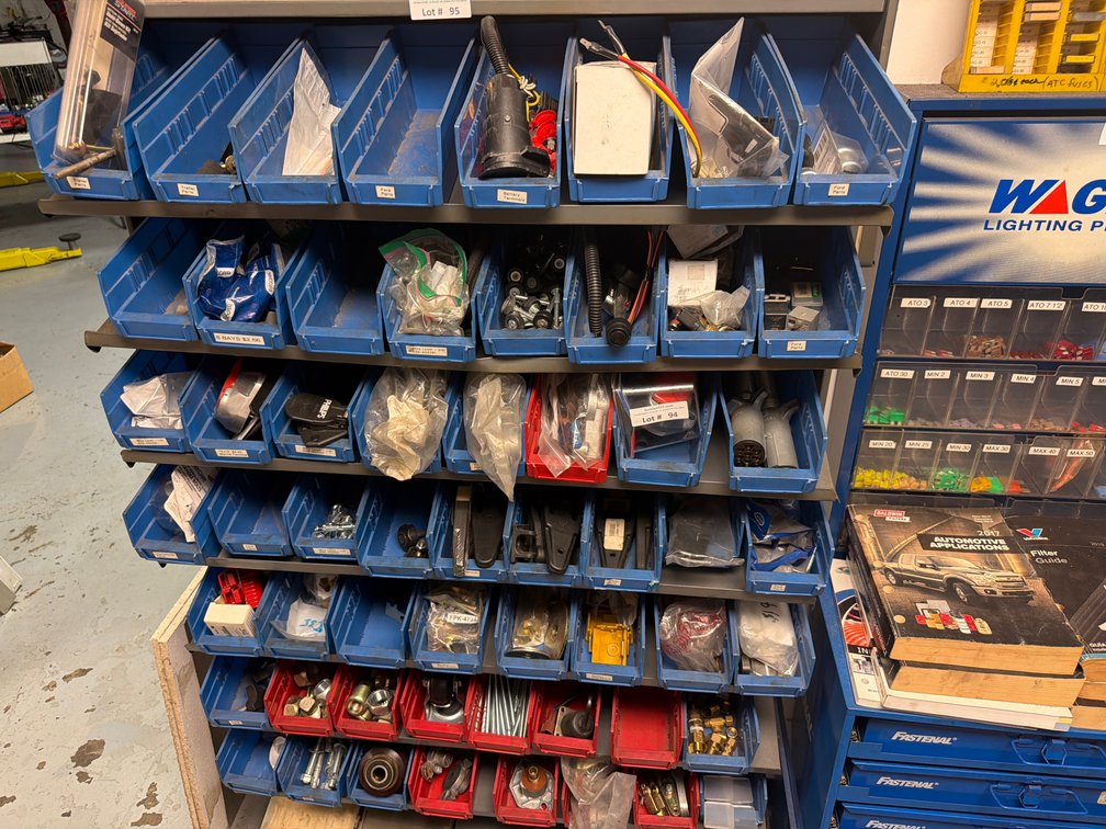 HUGE lot of assorted electrical fittings, hardware, connectors & parts