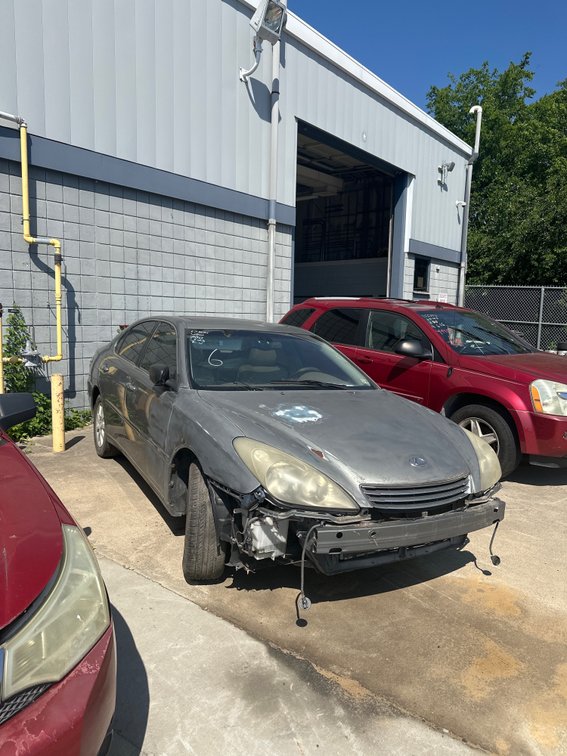 2004 LEXUS ES 330