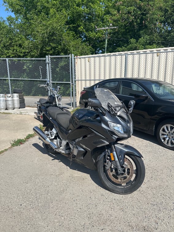 2015 YAMAHA FJR13ES