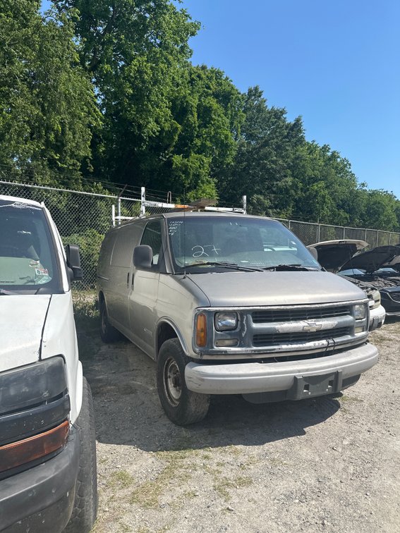 2002 CHEVROLET EXPRESS