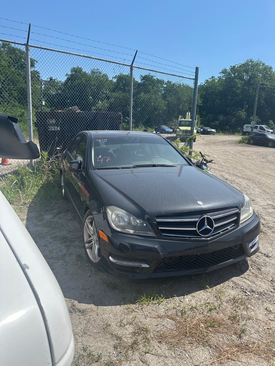2012 MERCEDES-BENZ C250