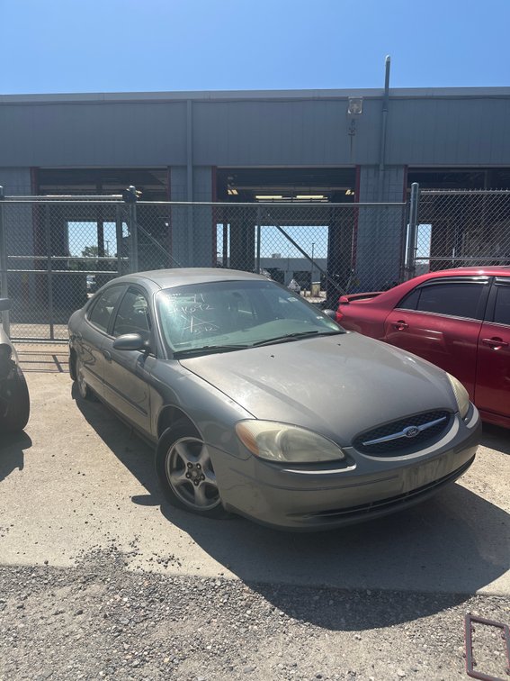2003 FORD TAURUS