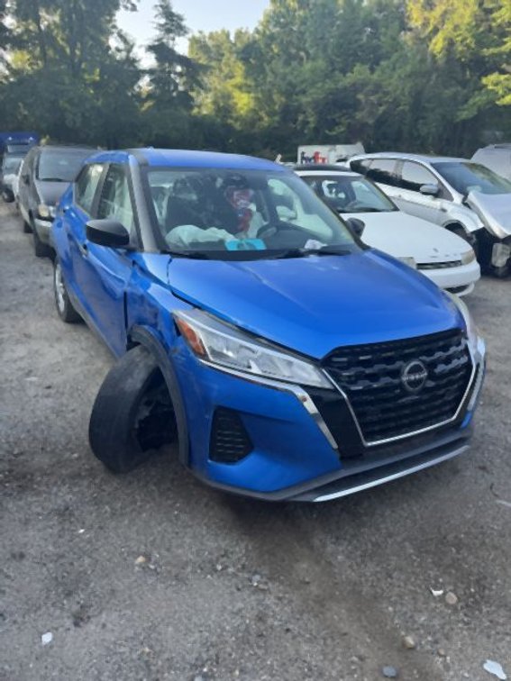 2022 Nissan Kicks