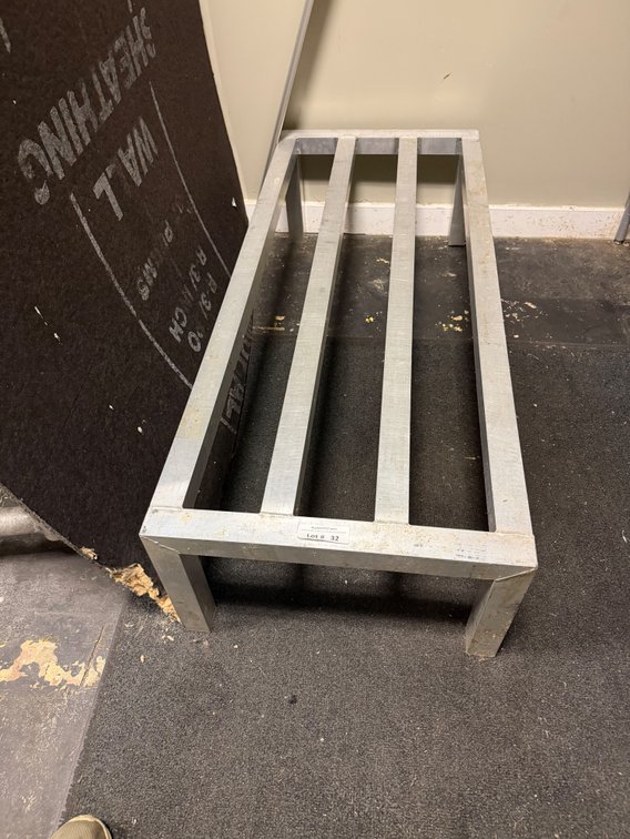 HD aluminum dunnage shelf