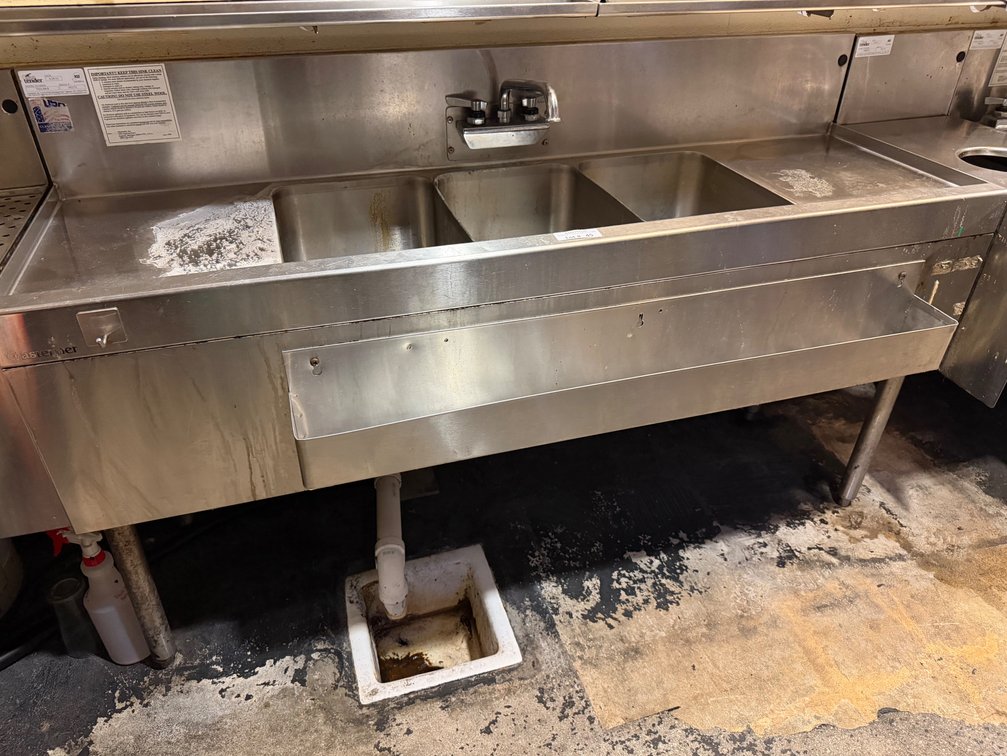Glastender stainless 3 compartment bar sink