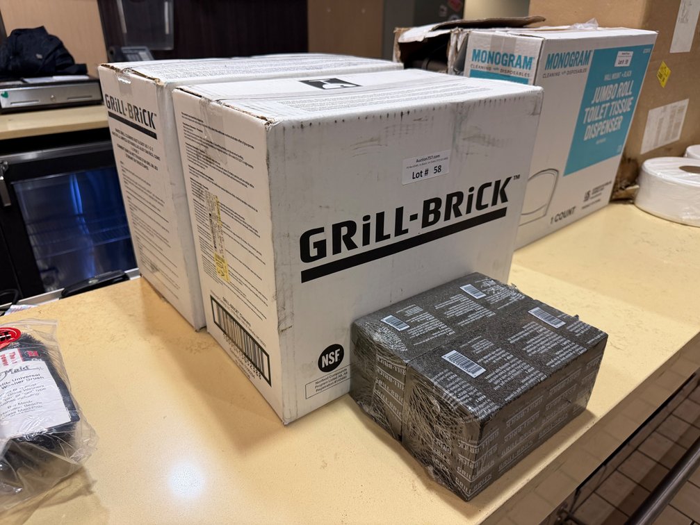 NEW cases of 12 Grill-Bricks with 4 extra loose bricks