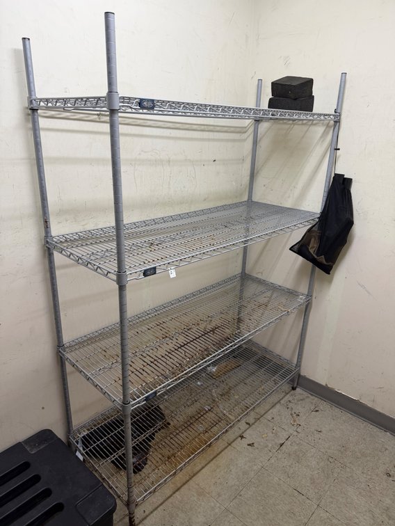 Nexel 4 level wire shelf unit