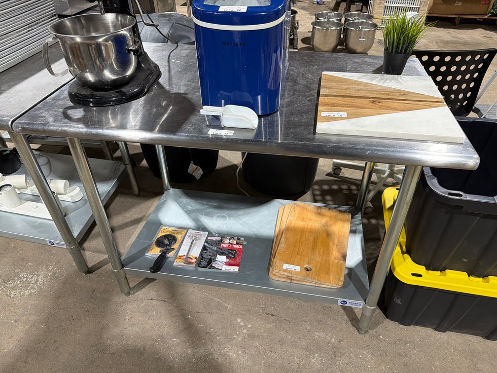 Gridman NSF stainless work prep table