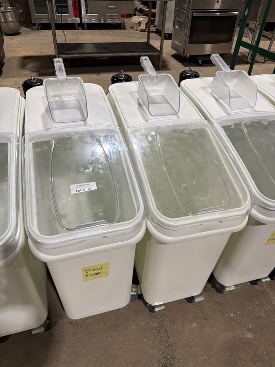 Baker’s Mark dry bulk ingredient bin on wheels