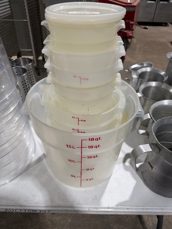 Round measuring / food prep containers