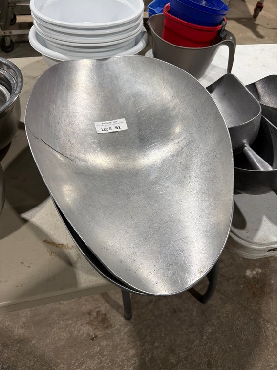 XL aluminum display / scale baskets
