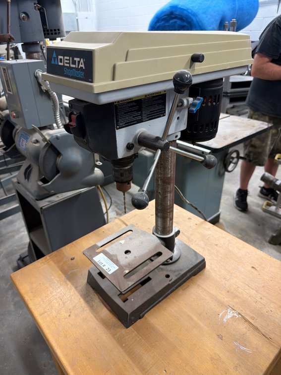 Delta shopmaster tabletop drill press
