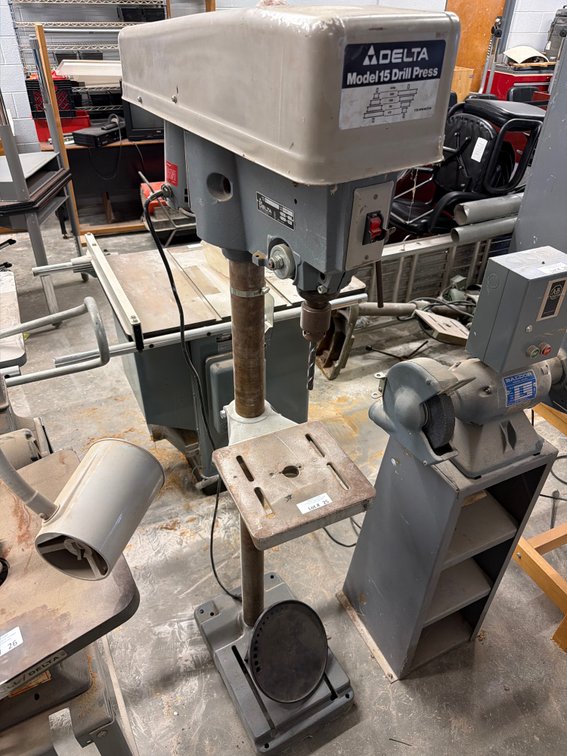 Delta Model 15-091 drill press