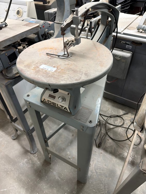 Delta scroll saw