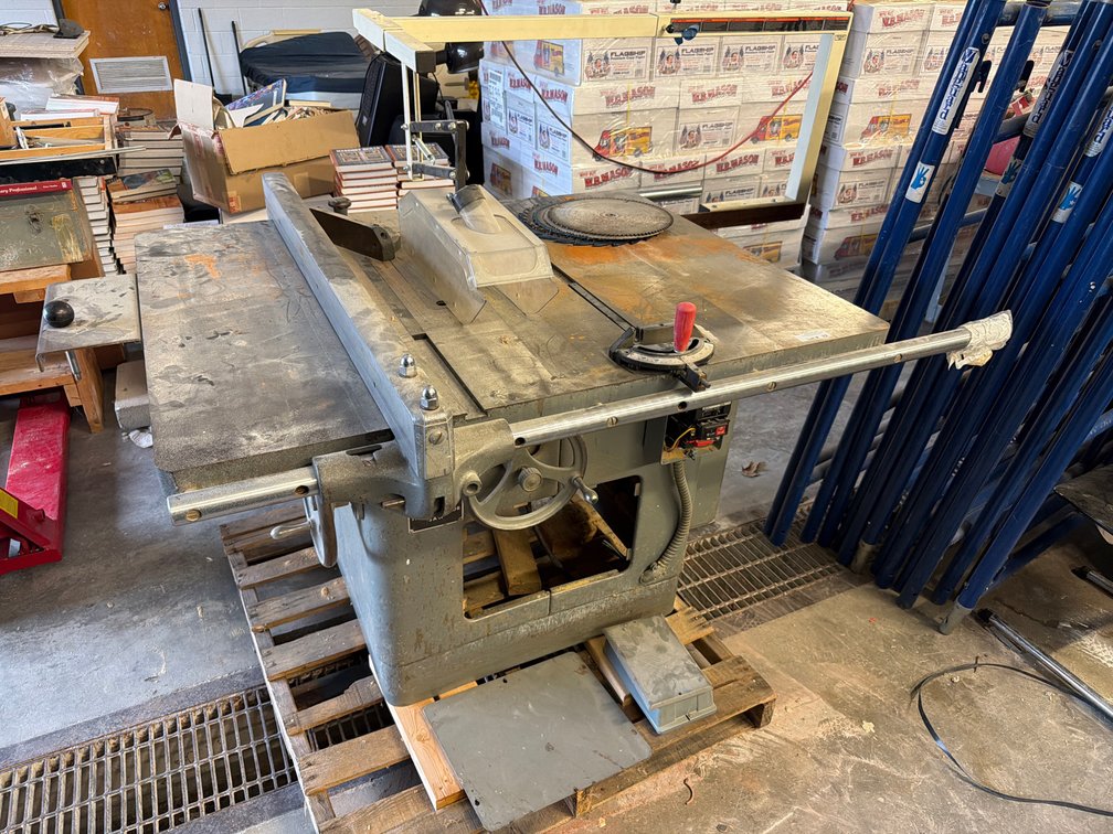 Rockwell-Delta 12”-14” tilting arbor saw