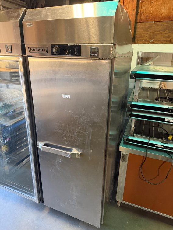 Hobart pass-thru hot storage warming cabinet