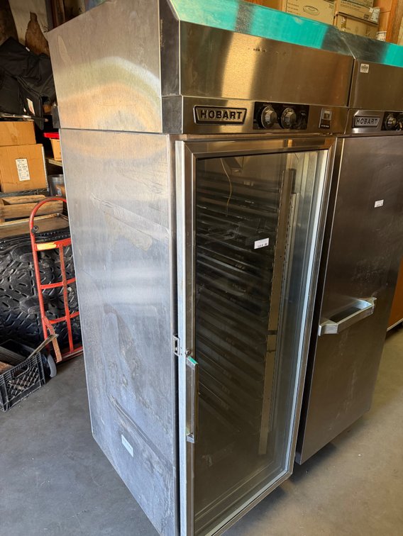 Hobart pass-thru hot storage warming cabinet