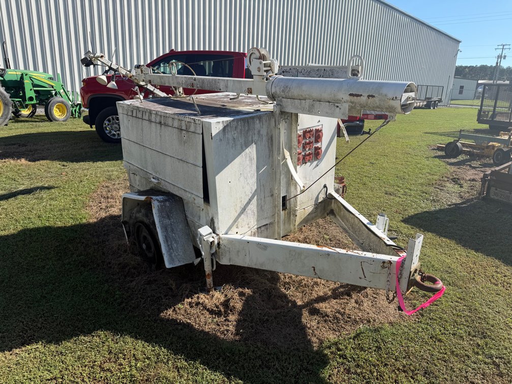 Light pole / generator trailer