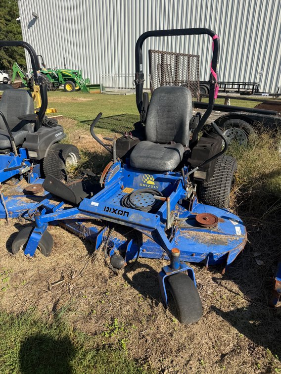 Dixon Grizzly ZTR zero turn mower