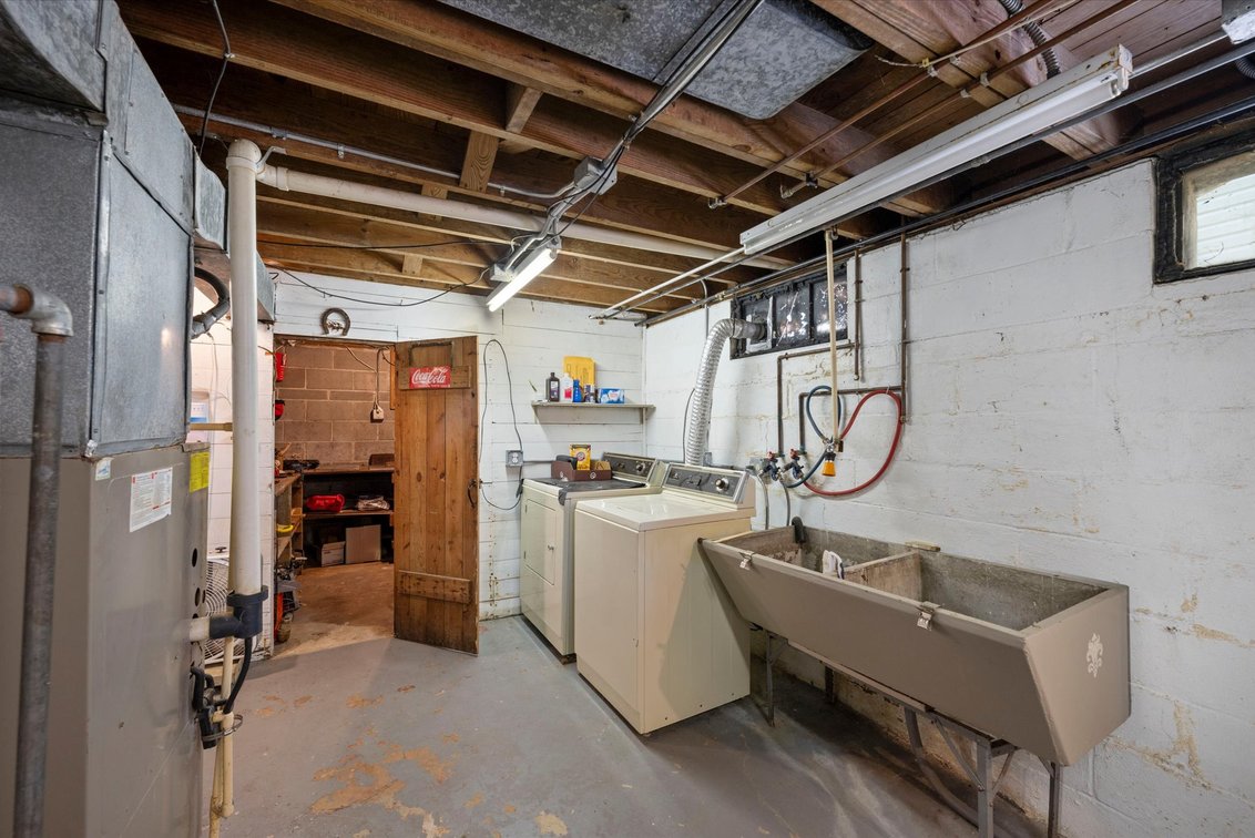 Image for PENDING! Online Auction 616 Bronx Dr. Toledo, OH 43609