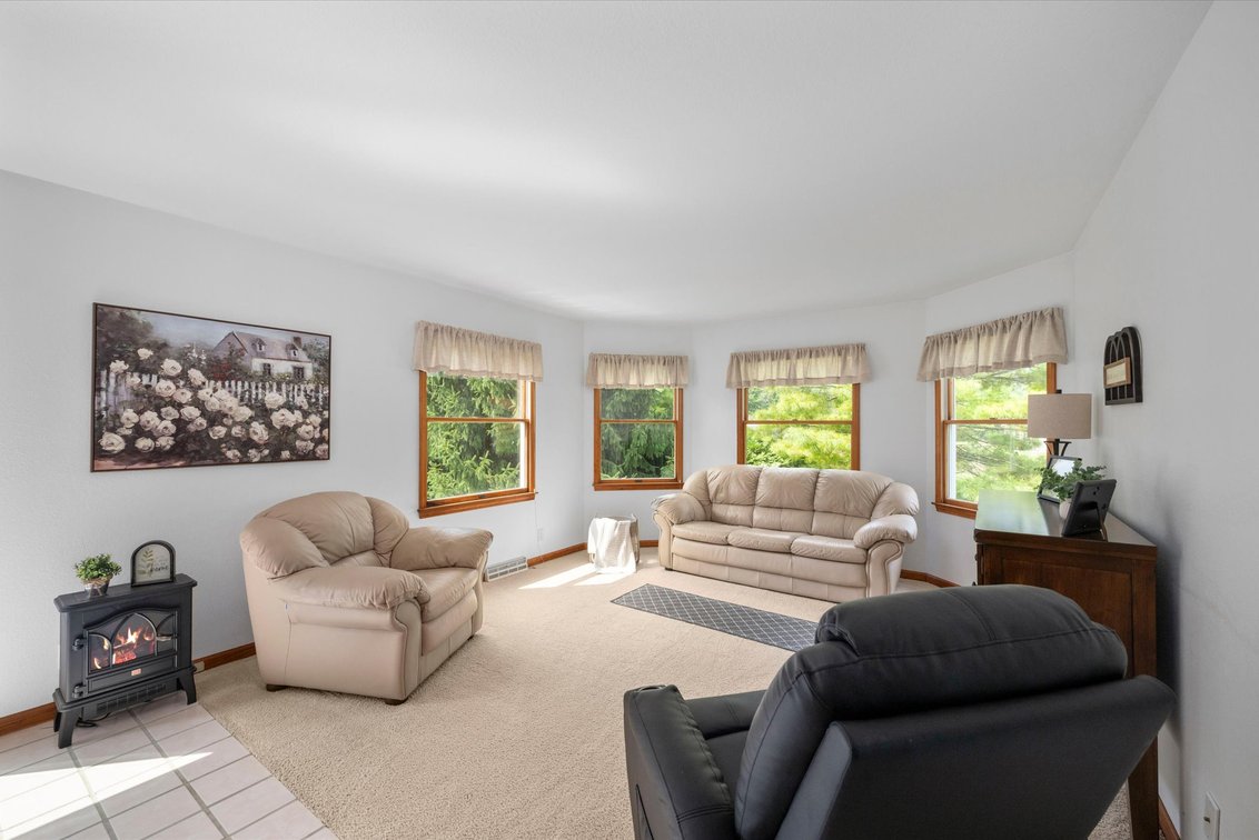 Image for Listed For: $649,900 1644 Berkey Rd. Swanton, OH 43558