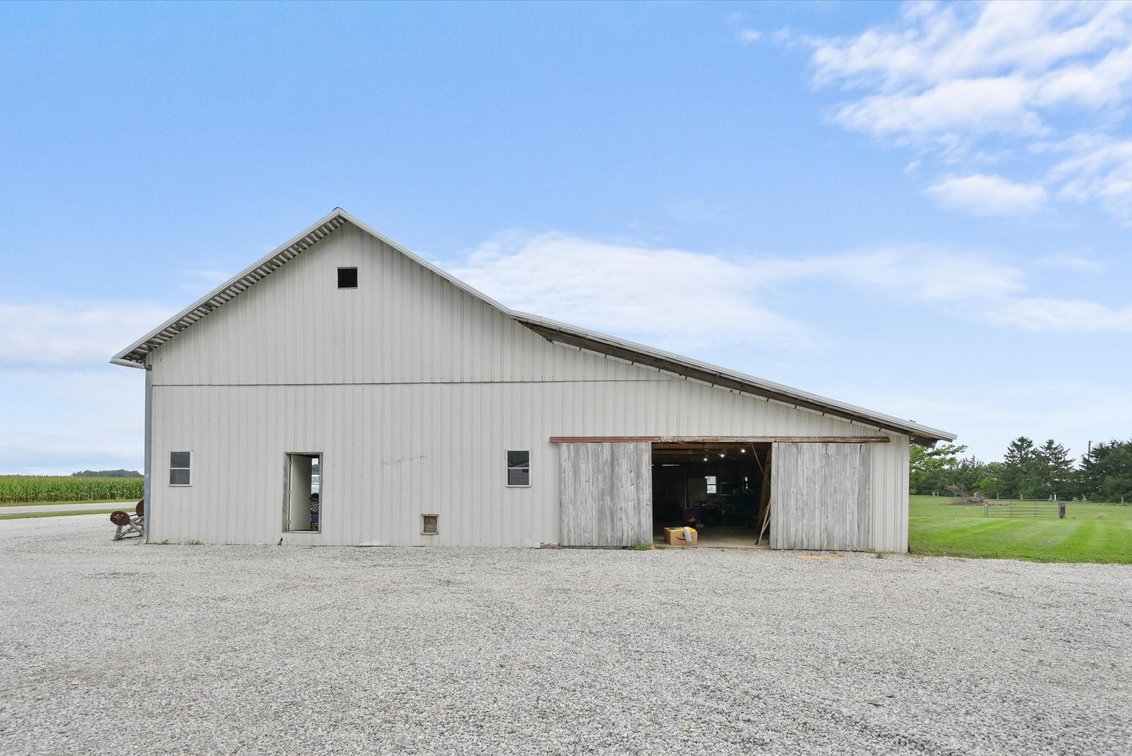 Image for Listed For: $324,900 900 N. Berkey Southern Rd. Swanton, OH 43558