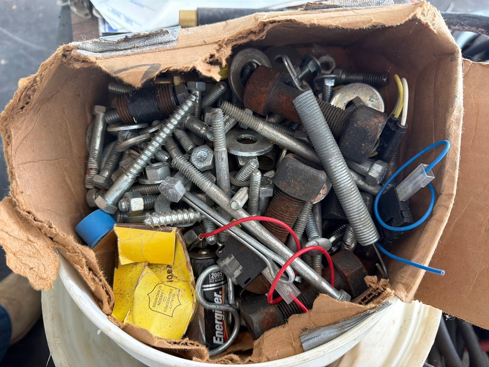 2pc Buckets of misc hardware