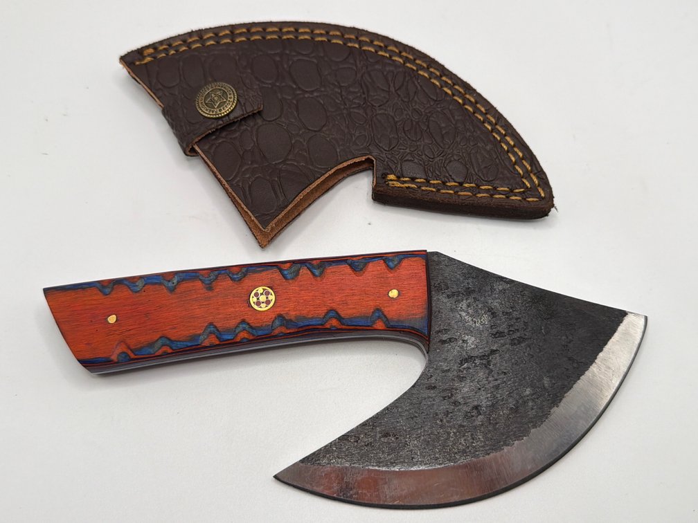 Damascus Style Ulu Knife