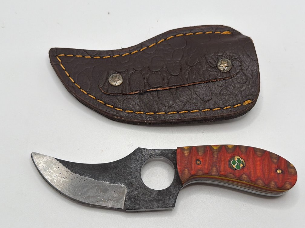 Damascus Style Skinner Knife