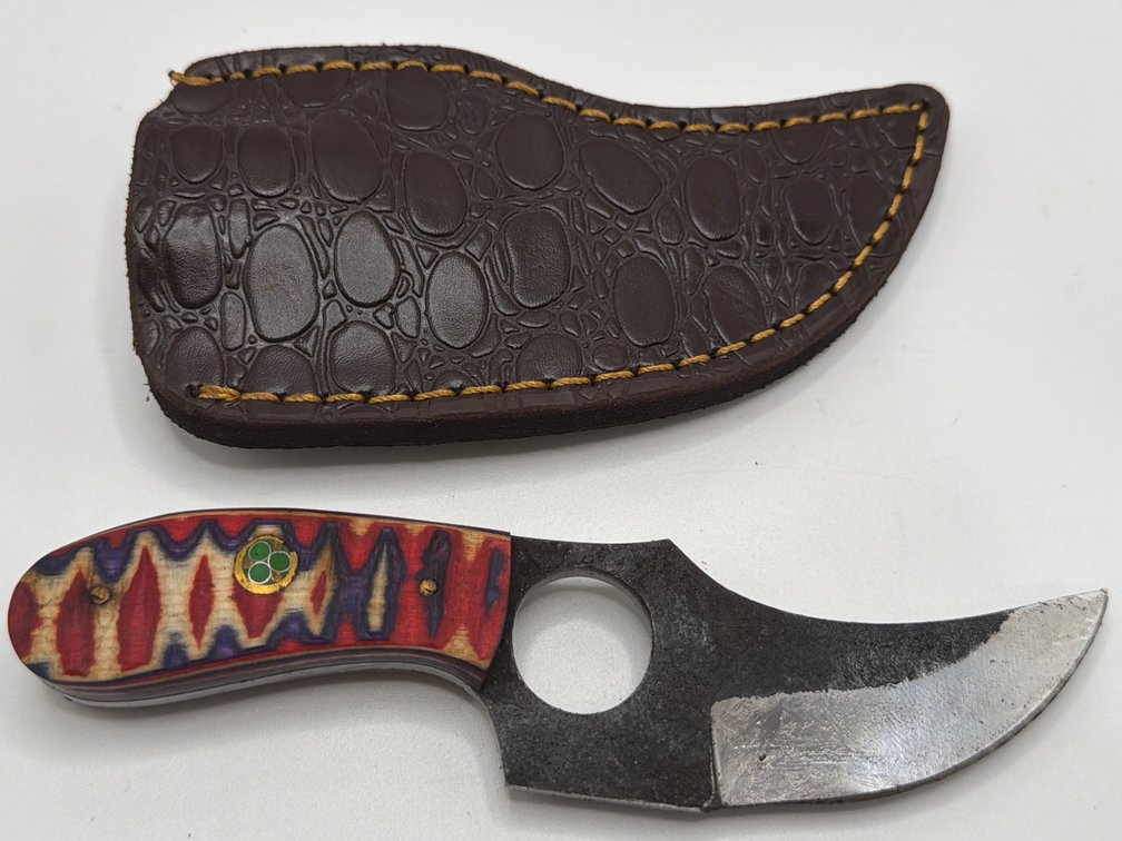 Damascus Style Skinner Knife