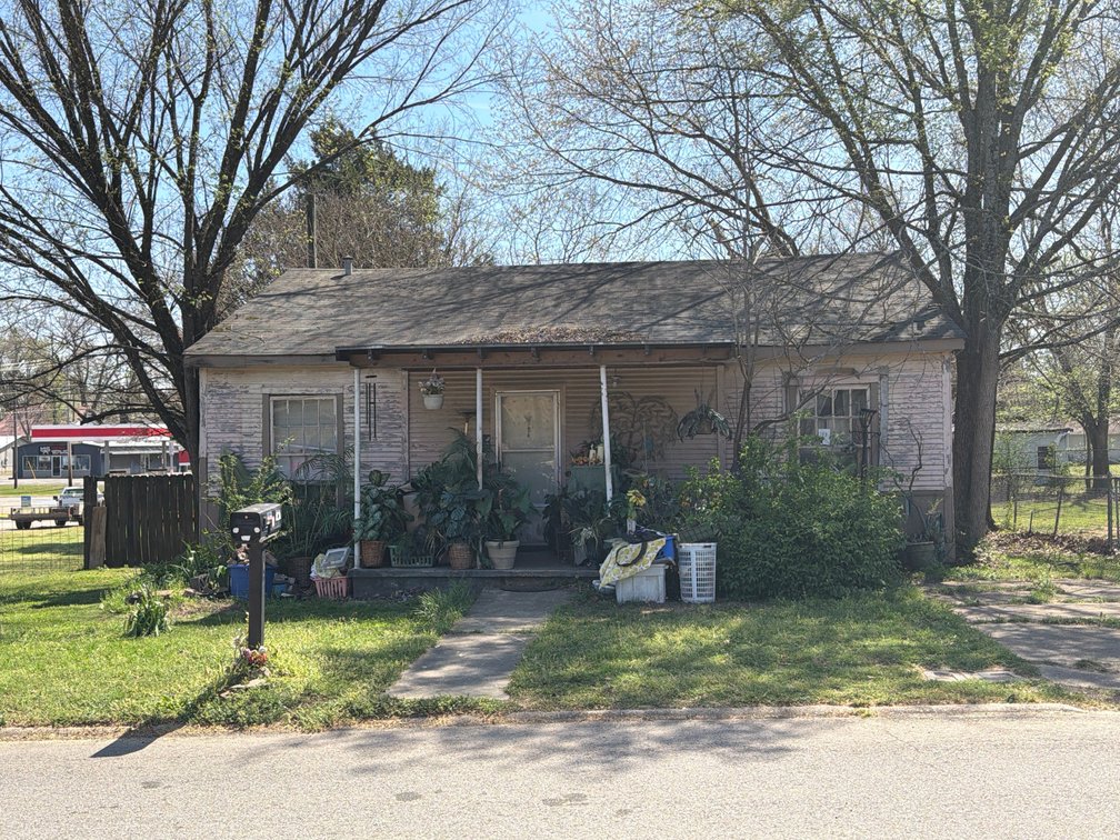 803 W. Vine Ave., Searcy, AR