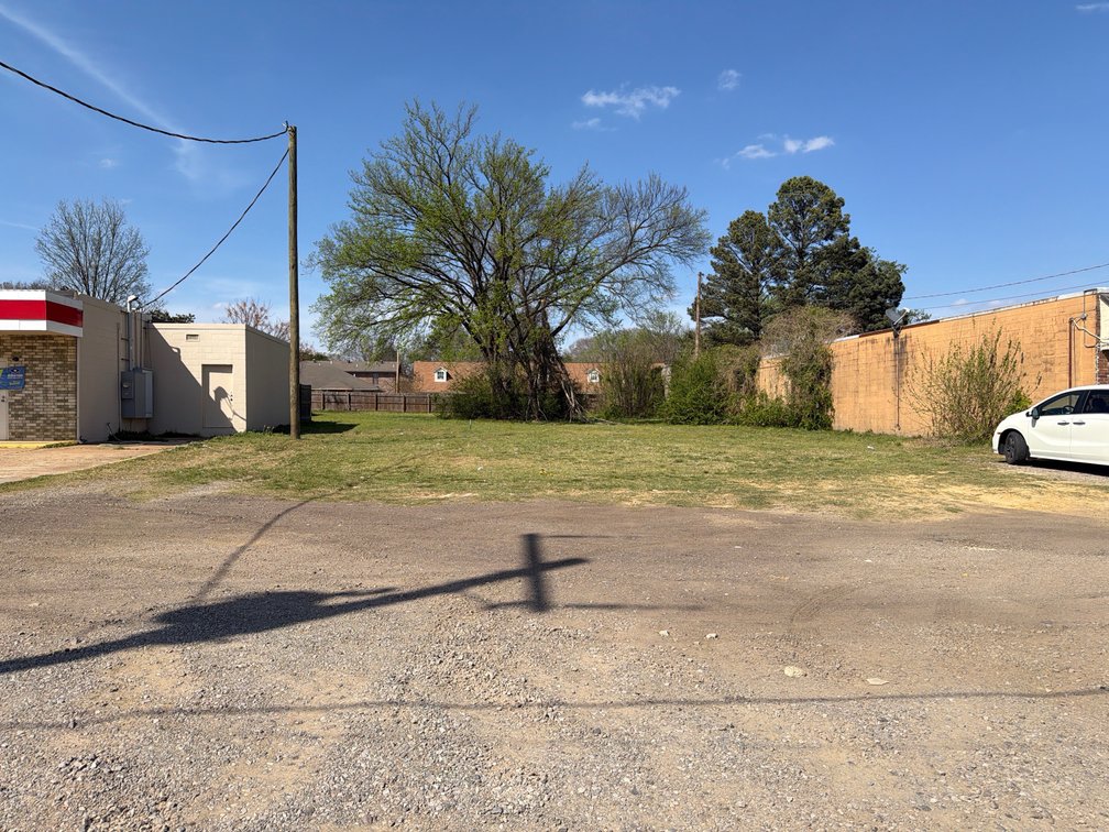 0.38 Acres on Race St., Searcy, AR